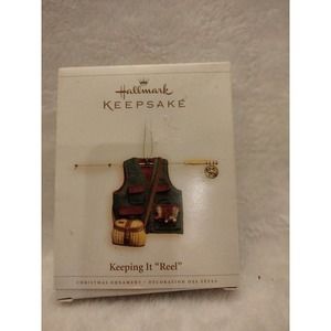 Hallmark keepsake ornament 2006 Keeping It "Reel" Boxed